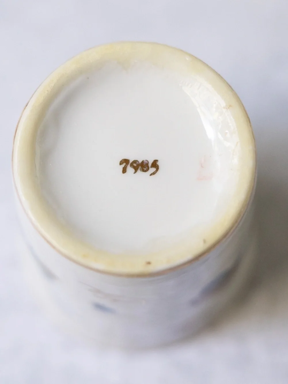 Spring Time Royal Crown Japan vintage porcelain cup tumbler vase 3 3/8